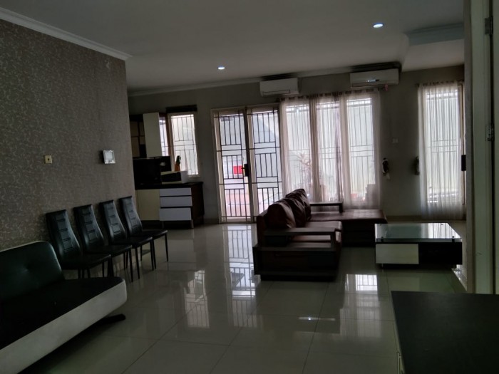 Rumah Disewakan Fully Furnished di Vassa Terrace Lippo Cikarang